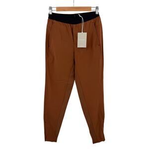Everlane Tech Nylon Athletic Sweatpants in brown Size XS/ E2